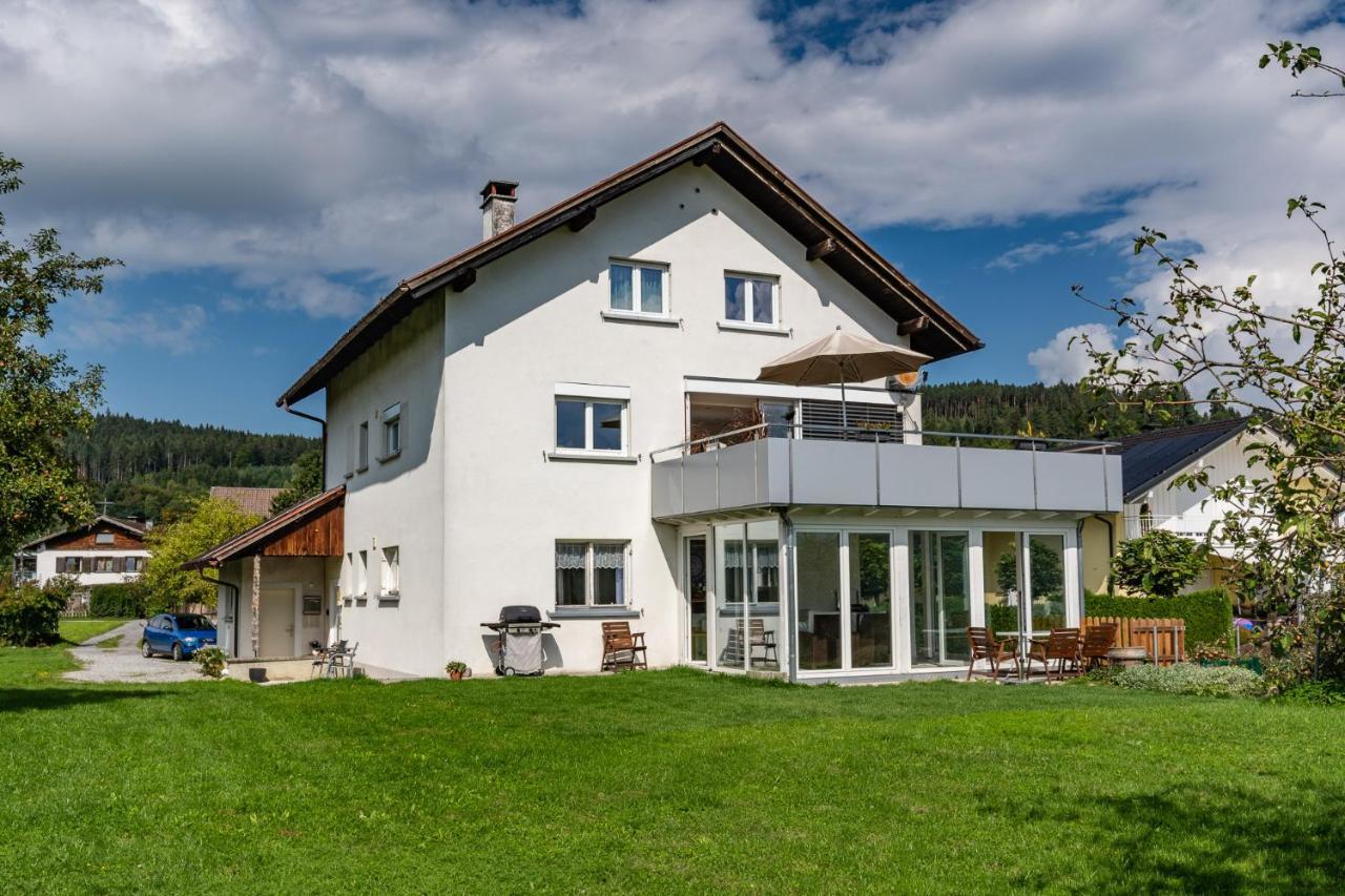 Ferienwohnung Metzler - Blick Auf Die Berge Göfis 외부 사진